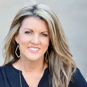 Meet your Posher, Angela